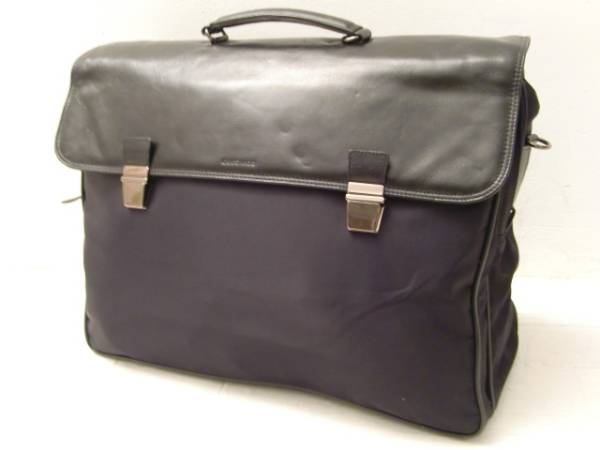 送料無料　イタリア製　Campomaggi　カンポマッジ　レザー×ナイロンバッグ　ショルダーバッグ　ブリーフバッグ　ボストンバッグ　旅行　鞄
