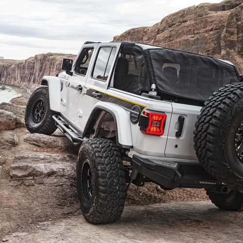 Smittybilt 正規品 ジープ JLラングラー 4ドア 2018年式以降 SRC