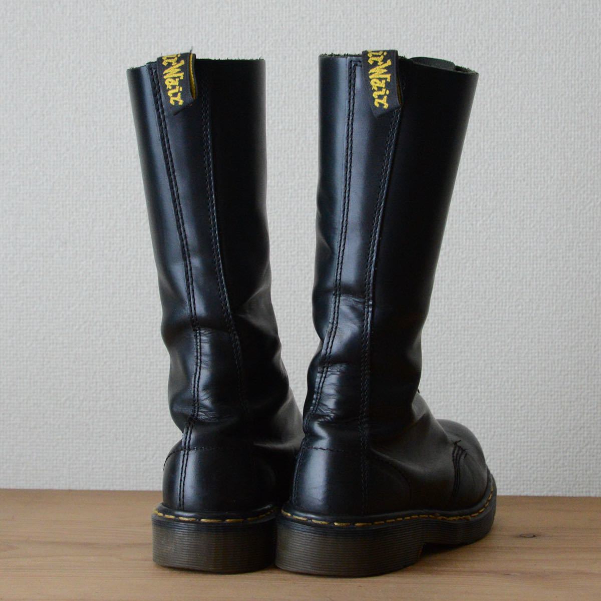 美品】ドクター マーチン 20ホール UK6 ブラック 黒 DR. MARTENS