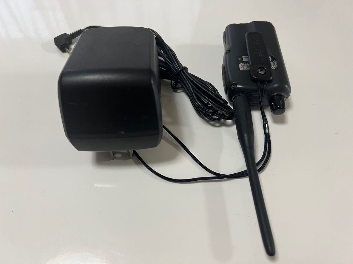 八重洲 YAESU ヤエス VX-1 ハンディ トランシーバー 小型 無線機 www