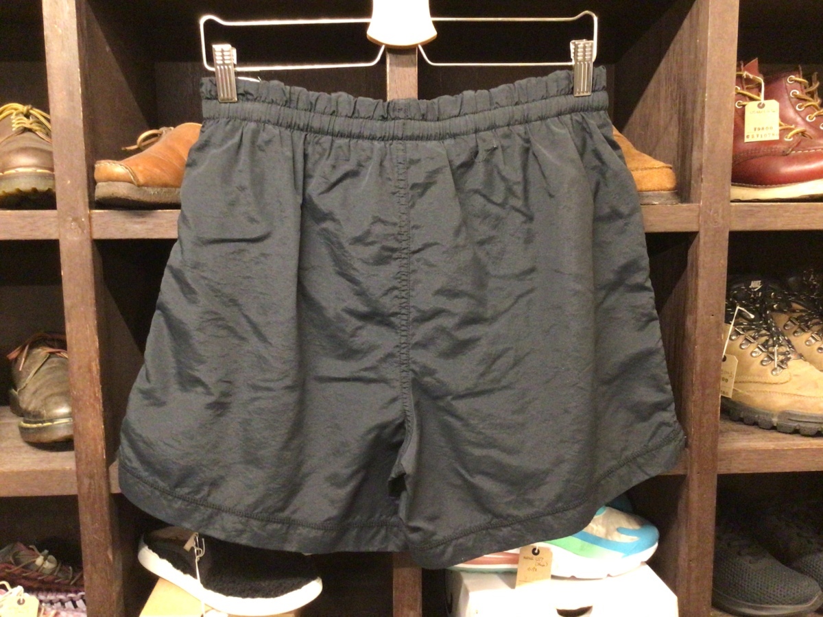 90’S NIKE NYLON SHORTS SIZE M ナイキ ナイロン ショーツ 短パン_画像2