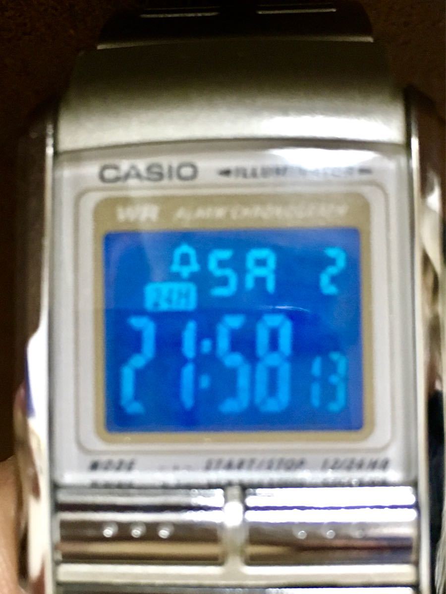 CASIO LA-200 FUTURISTデジタル 腕時計 電池交換済|Yahoo CASIO LA-200 FUTURISTデジタル 腕時計 電池交換済|Yahoo