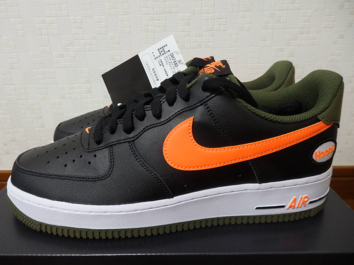 即決☆レア！限定！♪新品 NIKE ナイキスニーカー AIR FORCE 1 '07 LOW LV8 Hoops UNDEFEATED エアフォース１ 26.5cm♪25周年♪40周年記念_画像1