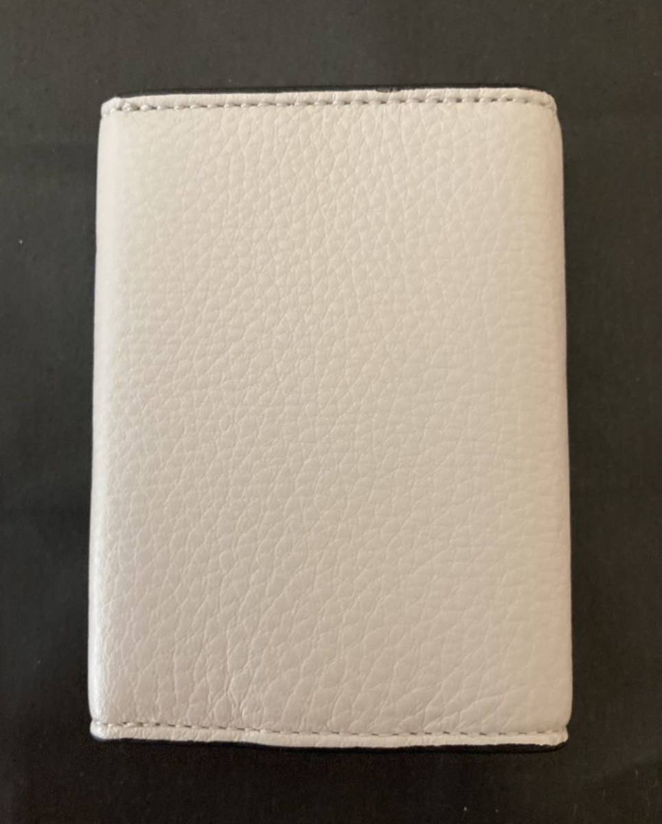 [ free shipping ] new goods #Calvin Klein Calvin Klein men's card inserting card-case white 1