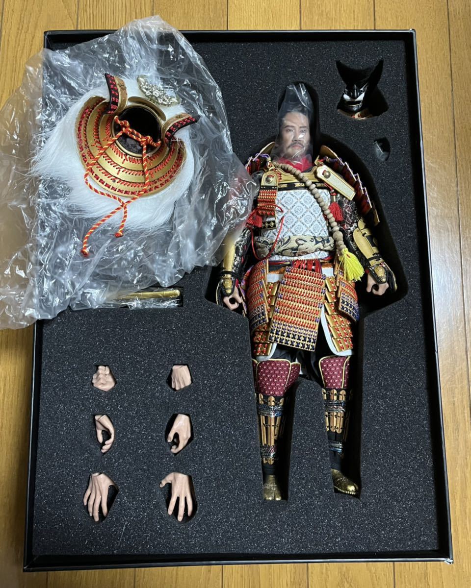 1/6 coomodel 未使用品武田信玄豪華版+新品未開封愛字兜+刀 1/6 coomodel 未使用品武田信玄豪華版+新品未開封愛字兜+刀