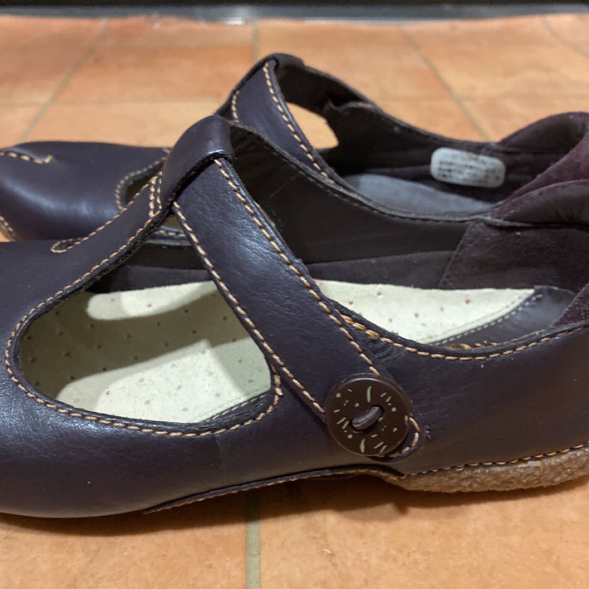 未使用 Clarks クラークス 可愛い Tストラップ シューズ 23.5センチ