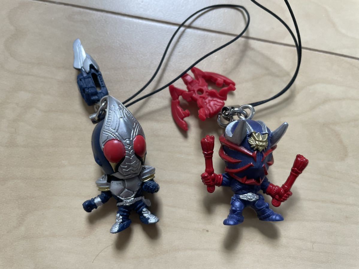 仮面ライダーディケイド キーホルダー ツインスイング 仮面ライダーディケイド キーホルダー ツインスイング