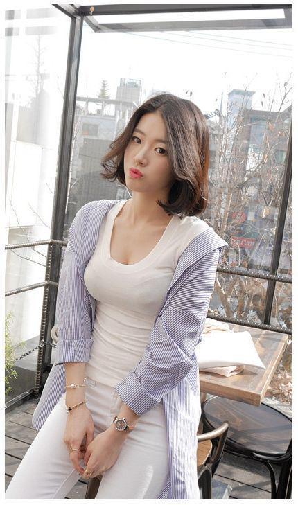 ヤフオク 新品 深胸 Uネックt セクシー 胸あき Tシャツ ヤフオク 新品 深胸 Uネックt セクシー 胸あき Tシャツ