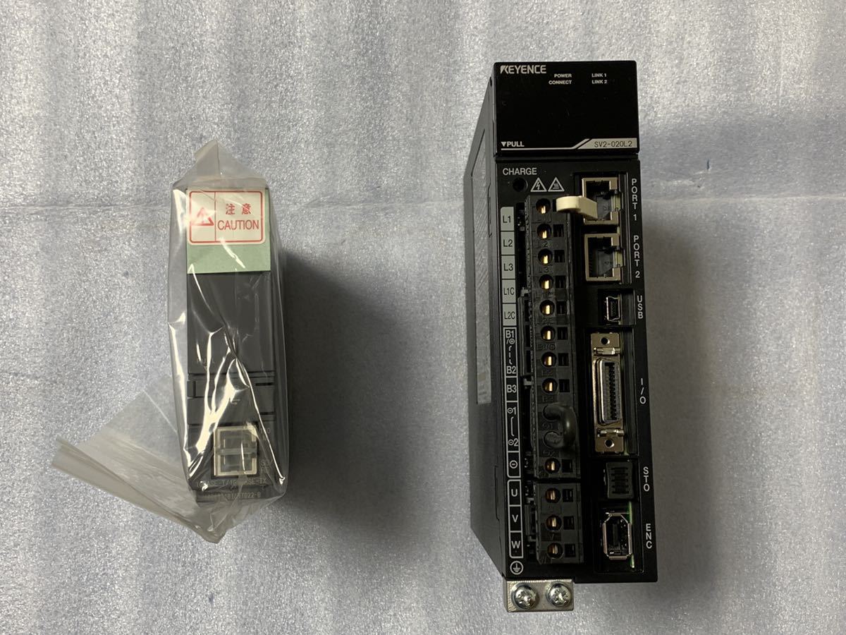 三菱 シーケンサ Q03UDECPU + キーエンス サーボアンプ SV2-020L2