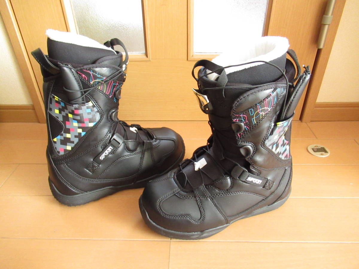 美品】25.0cm【BURTON】スノボブーツ 驚きの安さ 51.0%OFF feeds.oddle