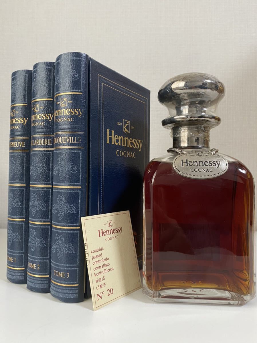 未開栓】Hennessy (ヘネシー) ブック型箱付 赤 ゴールドトップ