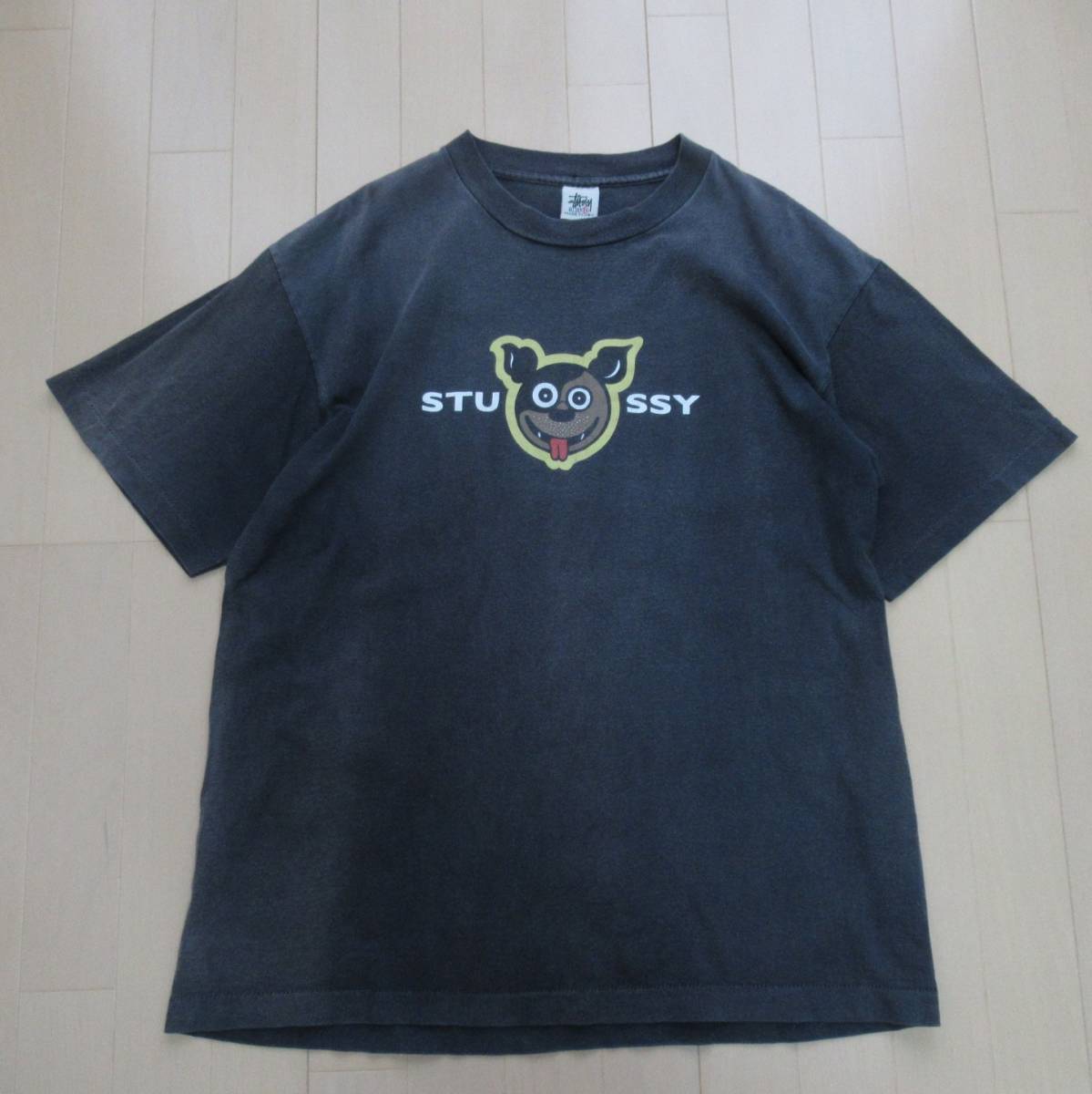 即決送込 XL 白タグ STUSSY USA製 T-shirt Tee 半袖 old 即決送込 XL 白タグ STUSSY USA製 T-shirt Tee 半袖 old