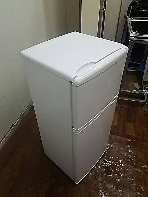 送料無料T48203 SANYO サンヨー ノンフロン直冷式冷凍冷蔵庫 109L SR-YM110(W)_画像1