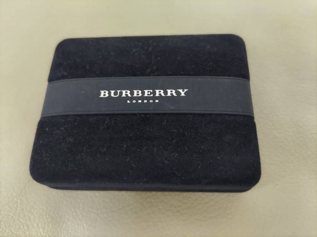 未使用 送料込み)バーバリーBURBERRYネクタイピン銀色 20220417 www