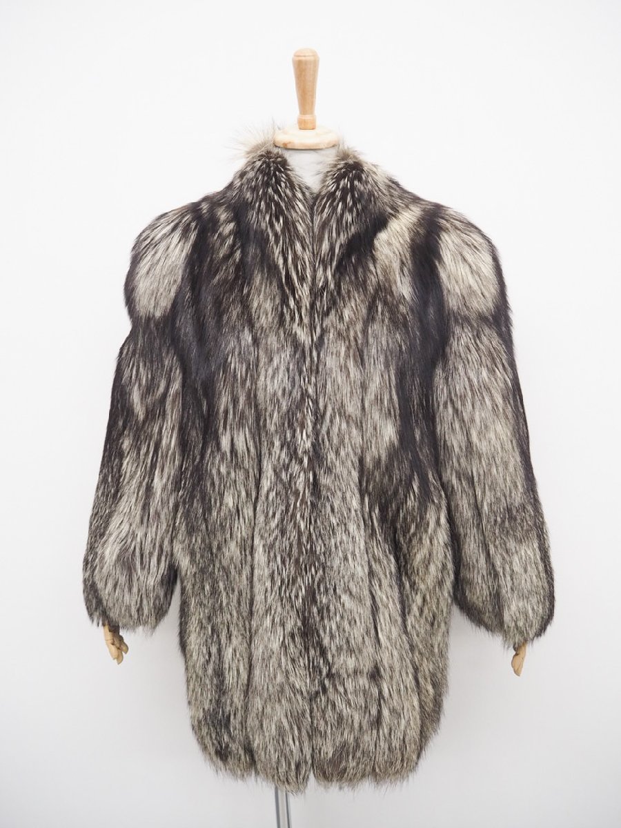 美品【 ¥1000~ / 銀 SAGA FOX / MG Sable FUR 】高級毛皮 サガ