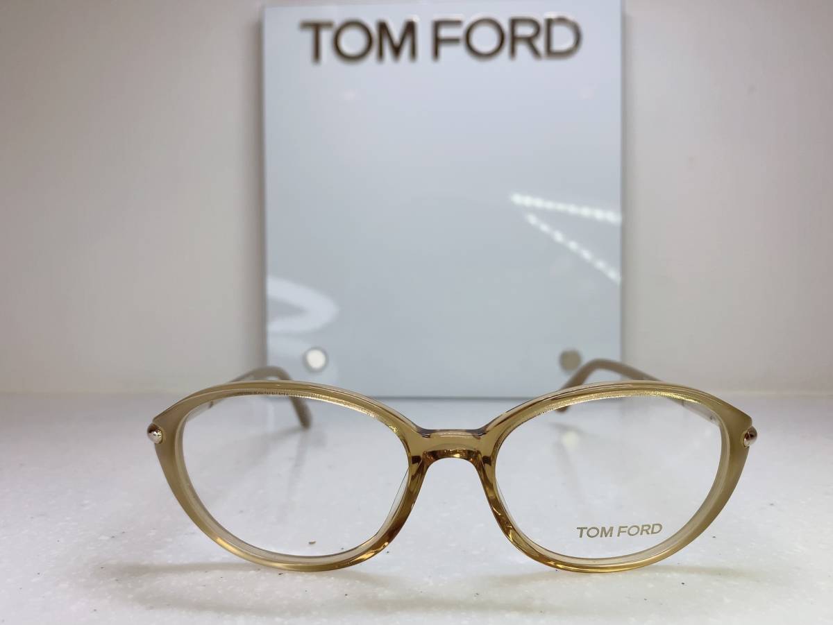 TOMFORD トムフォード サングラス メガネ高級メガネ TF5249 045