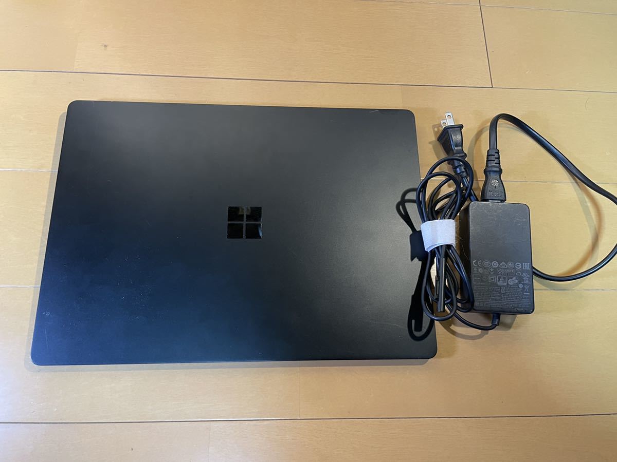 Microsoft Surface Laptop 2 / Core i5-8250U / 8GBメモリ / 256GB / 通電確認/Model 1769 /ジャンク_画像10