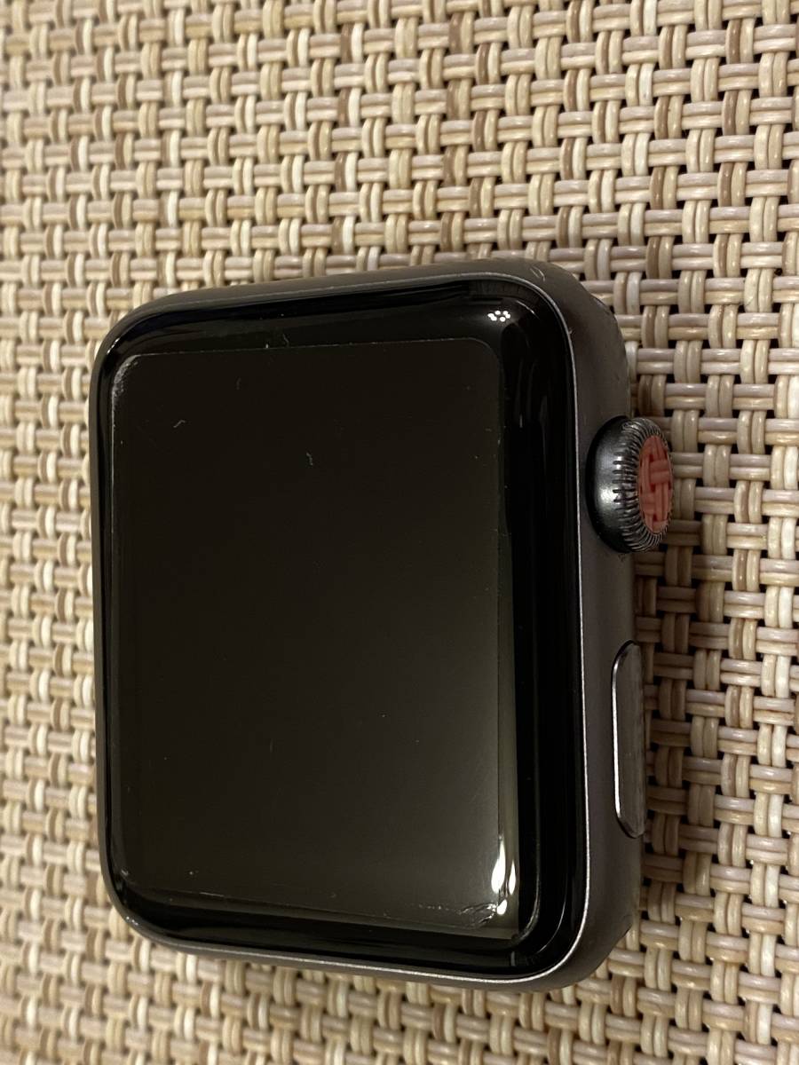 Apple Watch Series 3 GPS+Cellularモデル 42mm スペースグレイ