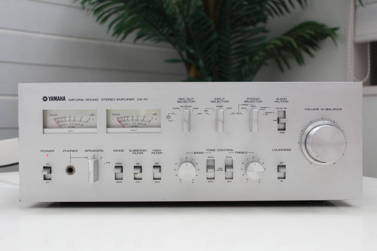 ヤフオク! - YAMAHA ヤマハ プリメインアンプ CA-R1 オーバ...