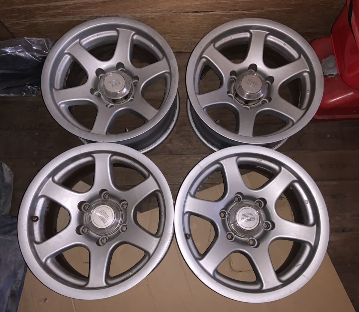 最終大幅値引き BRIDGESTONE ブリヂストン BERG 16インチ 8J +0 PCD139
