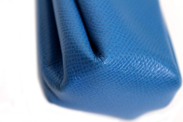 ●本物 極上品 エルメス HERMES Vespa ヴェスパポーチ ミニバッグ 巾着 きんちゃく 小物入れ レザー 革 ブルー 青 Z28_画像4