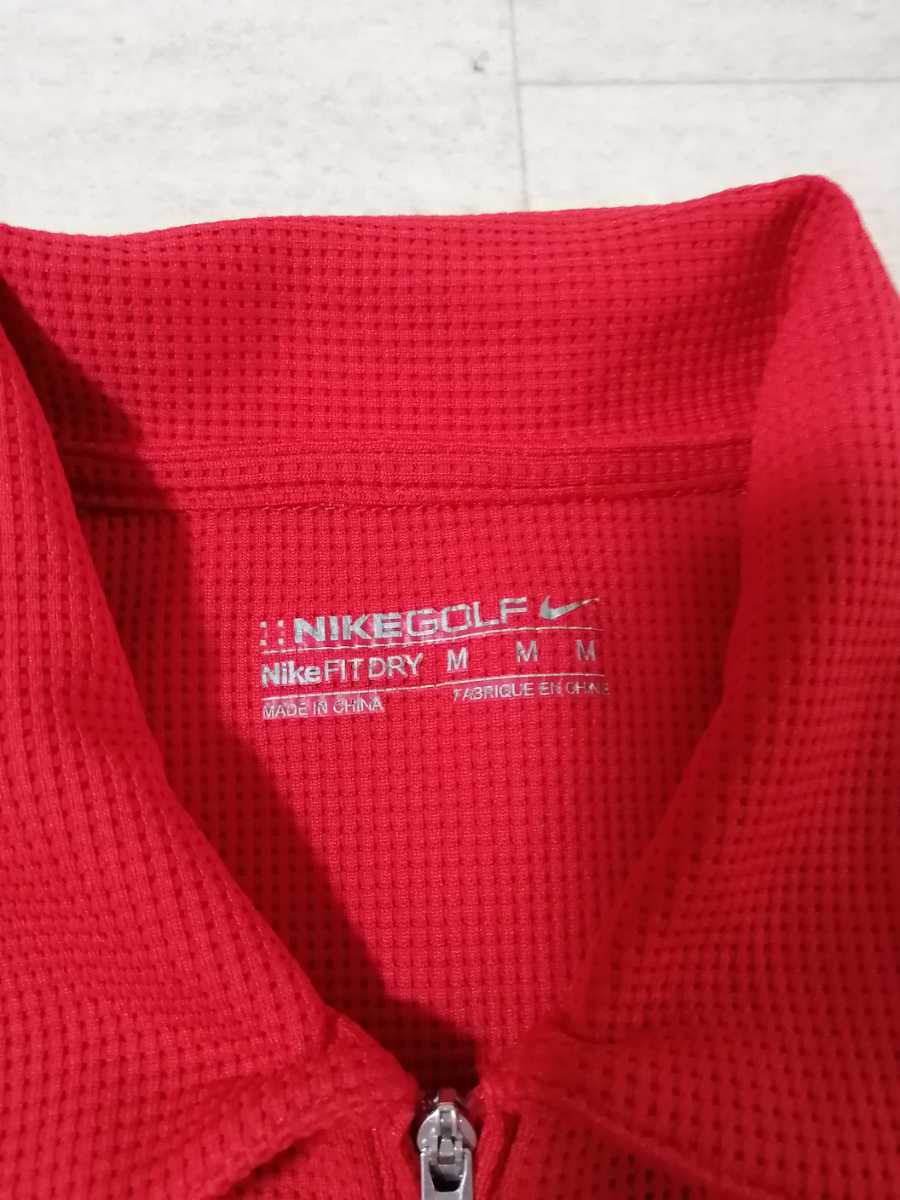 サイズ:M　美品　NIKE　golf (ナイキ　ゴルフ)FIT DRY ハーフジップ 半袖ポロシャツ 刺繍ロゴ 色:赤_画像2