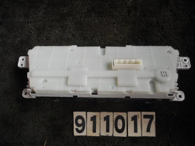ｂＢ DBA-QNC21 スピードメーター 3SZ-VE S28 911017_画像4