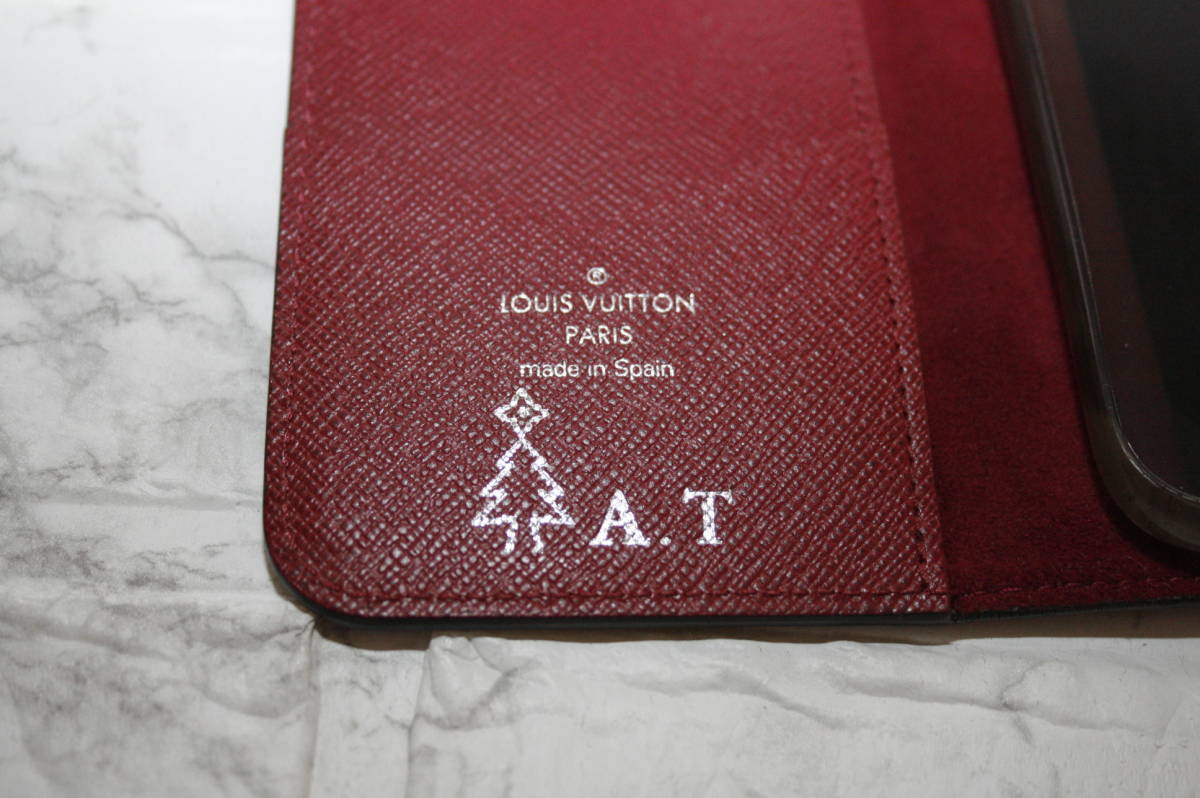 超美品 LOUIS VUITTON ルイヴィトン iPhoneX&XS フォリオ エピ フューシャ 手帳型ケース M64468 イニシャル入り