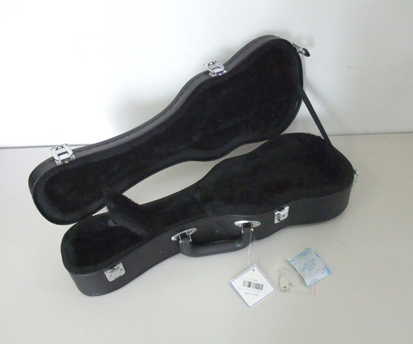  use impression little ukulele hard case soprano for UC-100 Sapporo city . rice field shop 