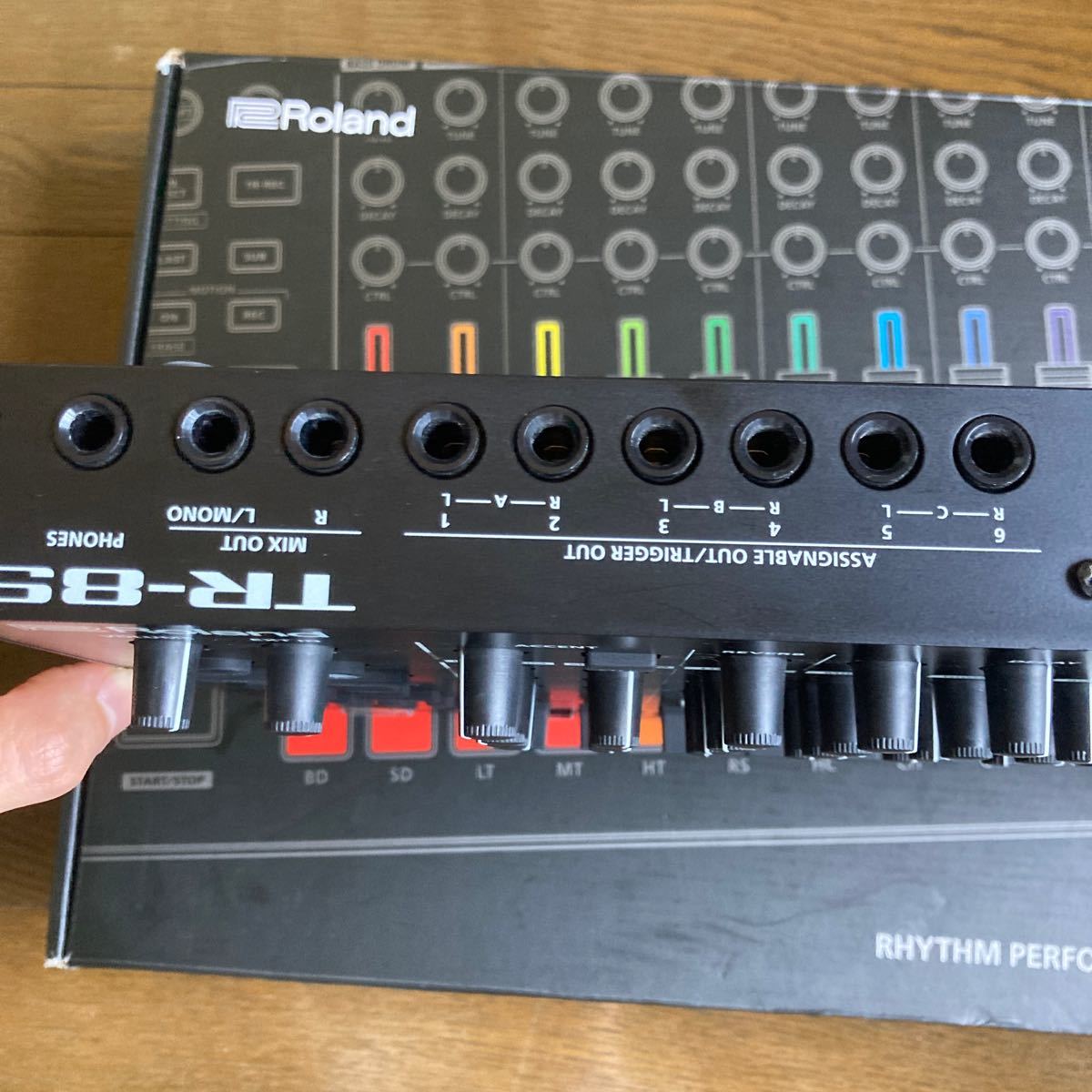 最安値で TR-8S 中古 AIRA Roland - リズムマシン - reachahand.org ウクライナ情勢 リズムマシン TR-8S PERFORMER RHYTHM Roland DTM/DAW