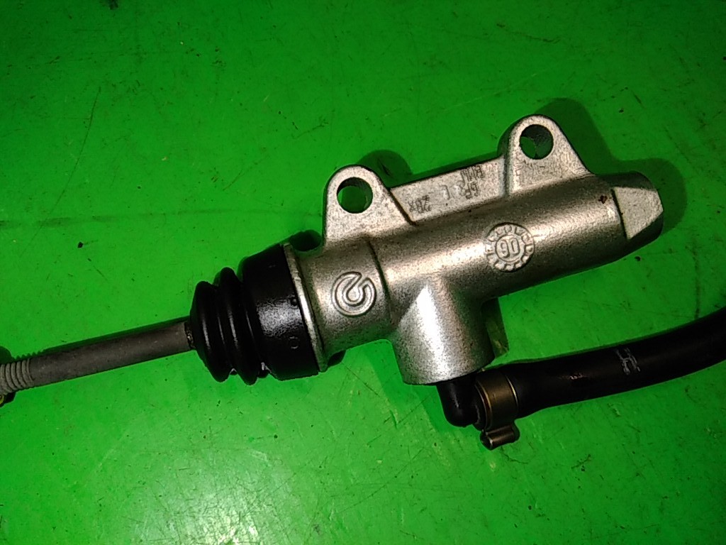 * BMW1200RT original rear brake master cylinder Brembo BREMBO postage all country 520 jpy 