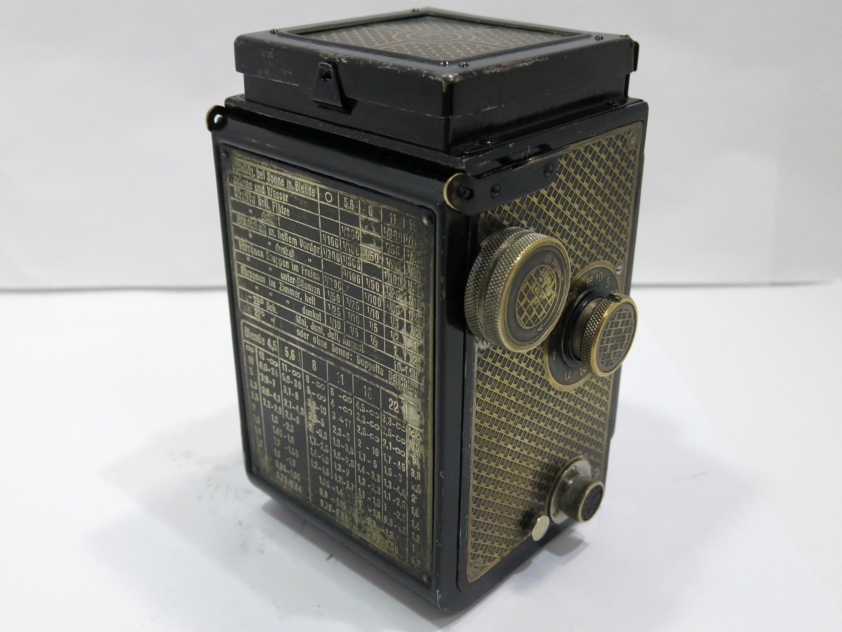 Yahoo!オークション - 【 二眼レフ 】 Rolleicord Triotar 7.5 Yahoo!オークション - 【 二眼レフ 】 Rolleicord Triotar 7.5