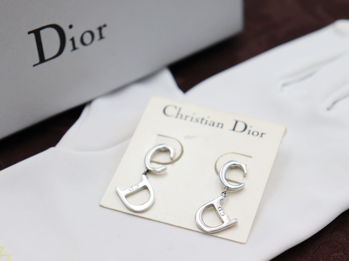 【極美品】台紙付き●Christian Dior ピアス ロゴ クリスチャン ディオール ヴィンテージ アクセサリー レディース 結婚式 _画像1