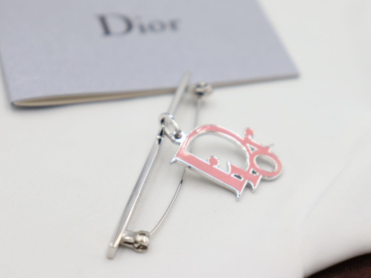 [ прекрасный товар ] редкий Christian Dior брошь Logo Christian Dior Vintage аксессуары женский костюм жакет редкость i7