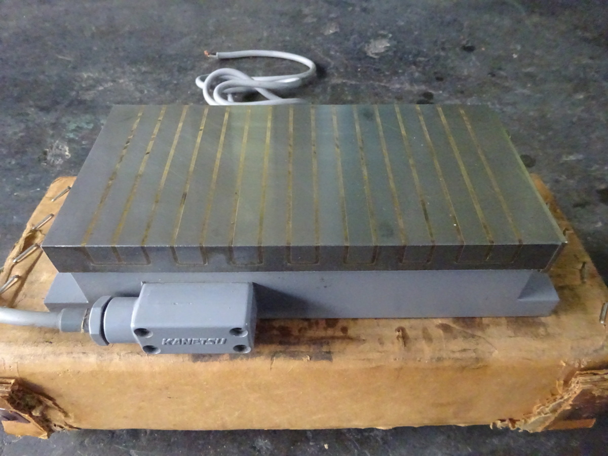 KANETSU 電磁マグネットチャック KET-1325A KANETSU 電磁マグネットチャック KET-1325A