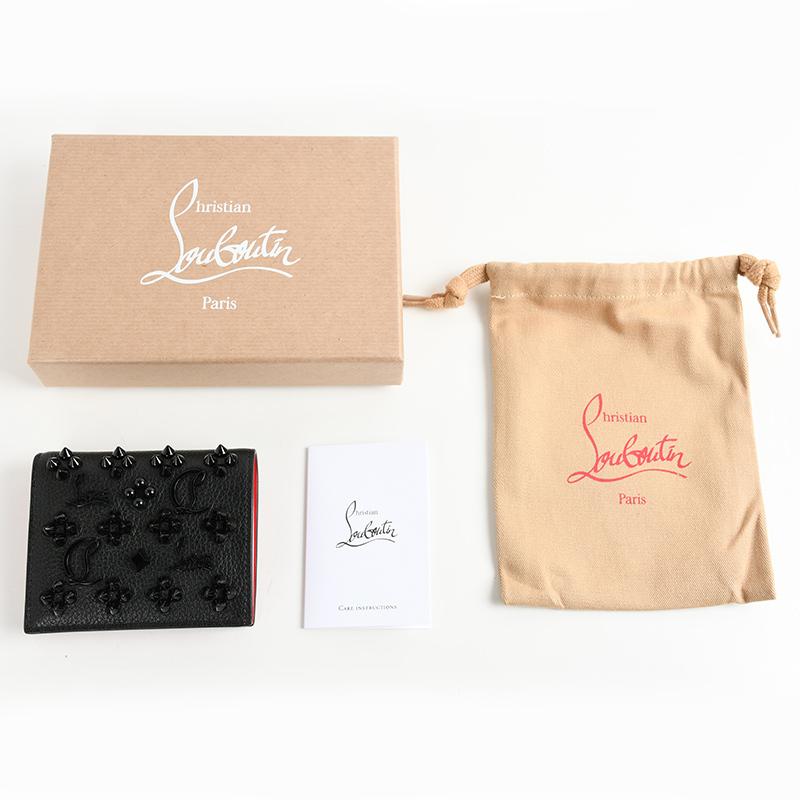 CHRISTIAN LOUBOUTIN クリスチャンルブタン 二つ折り財布 イタリア正規
