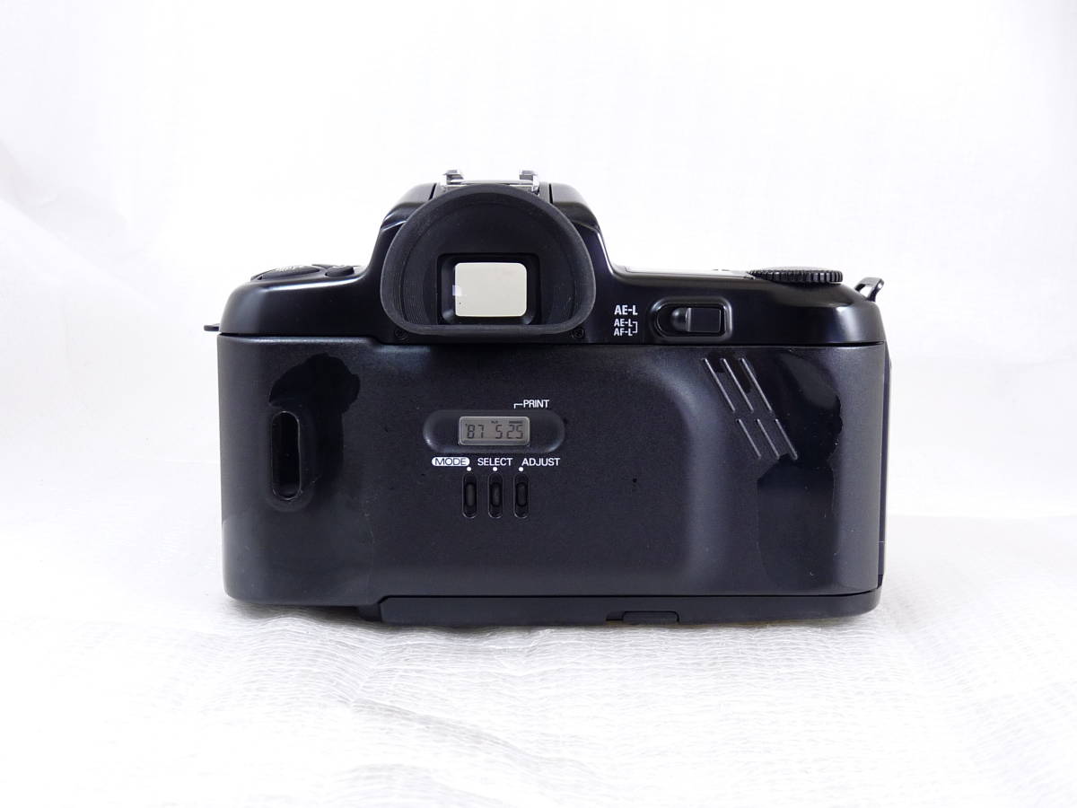 【完動品】Nikon F601 QUARTZ DATE ボディー. フィルム AF 一眼レフカメラ _画像6