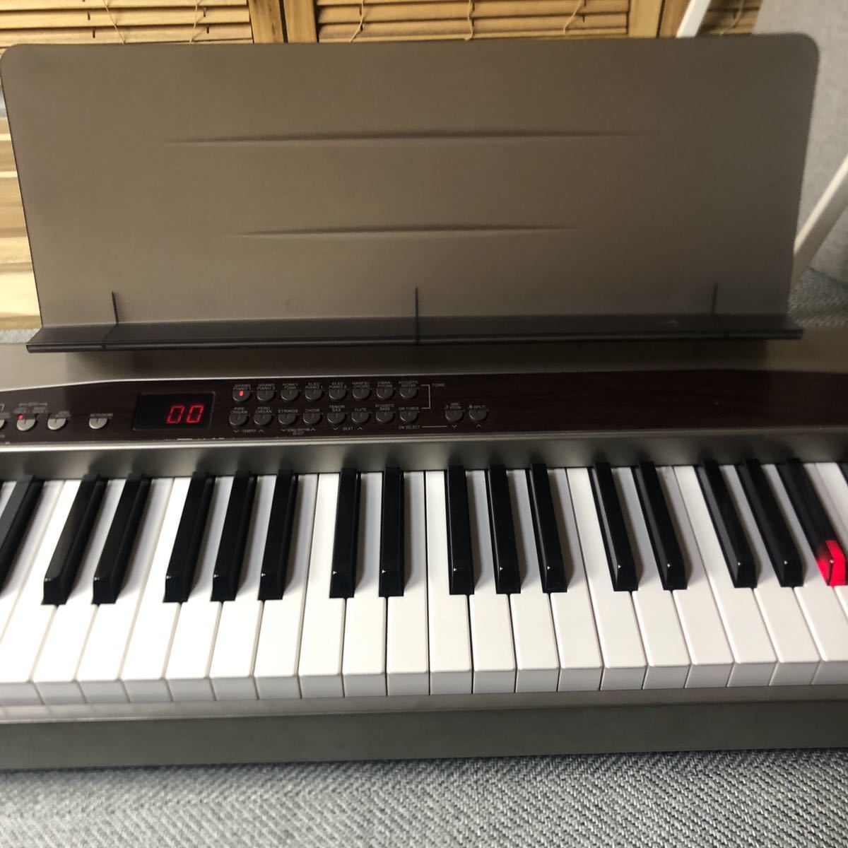 販壳・価格比較 送料無料　電子ピアノ　キーボード　CASIO PX-500L Privia 鍵盤楽器