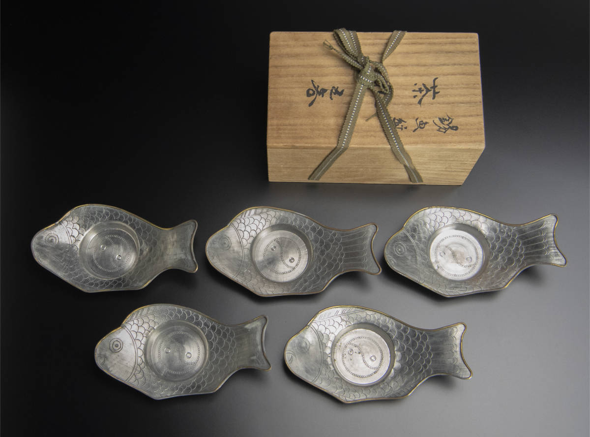 清 朱石梅制魚形錫茶托 共箱 中国 古美術