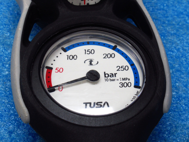 TUSA ツサ レギュレーター SS20Y / オクトパス RS670 ゲージ TUSA ツサ レギュレーター SS20Y / オクトパス RS670 ゲージ