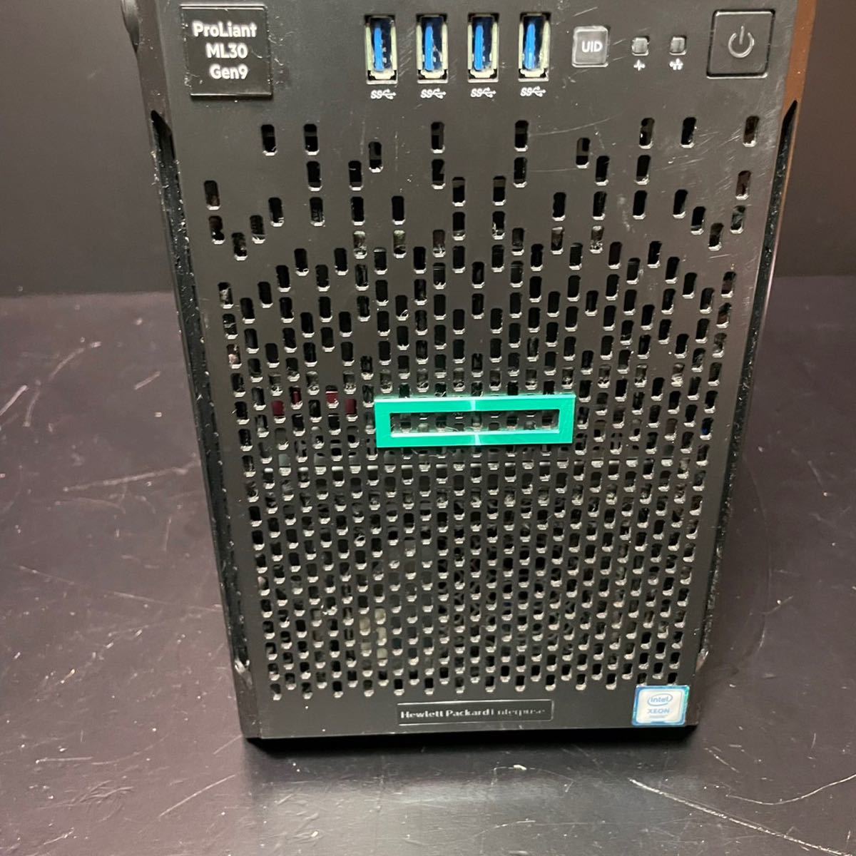 HPE ProLiant ML30 Gen9 Intel CPU E3-1200 V5 3.00GHz メモリ8GB