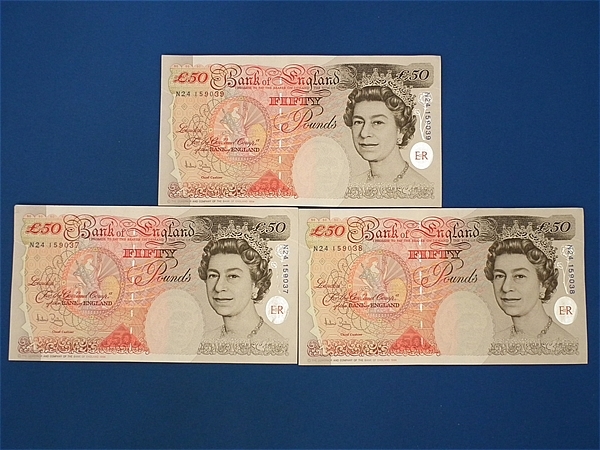 イギリス 旧紙幣 50ポンド×3枚 合計150ポンド(世界)｜売買された 