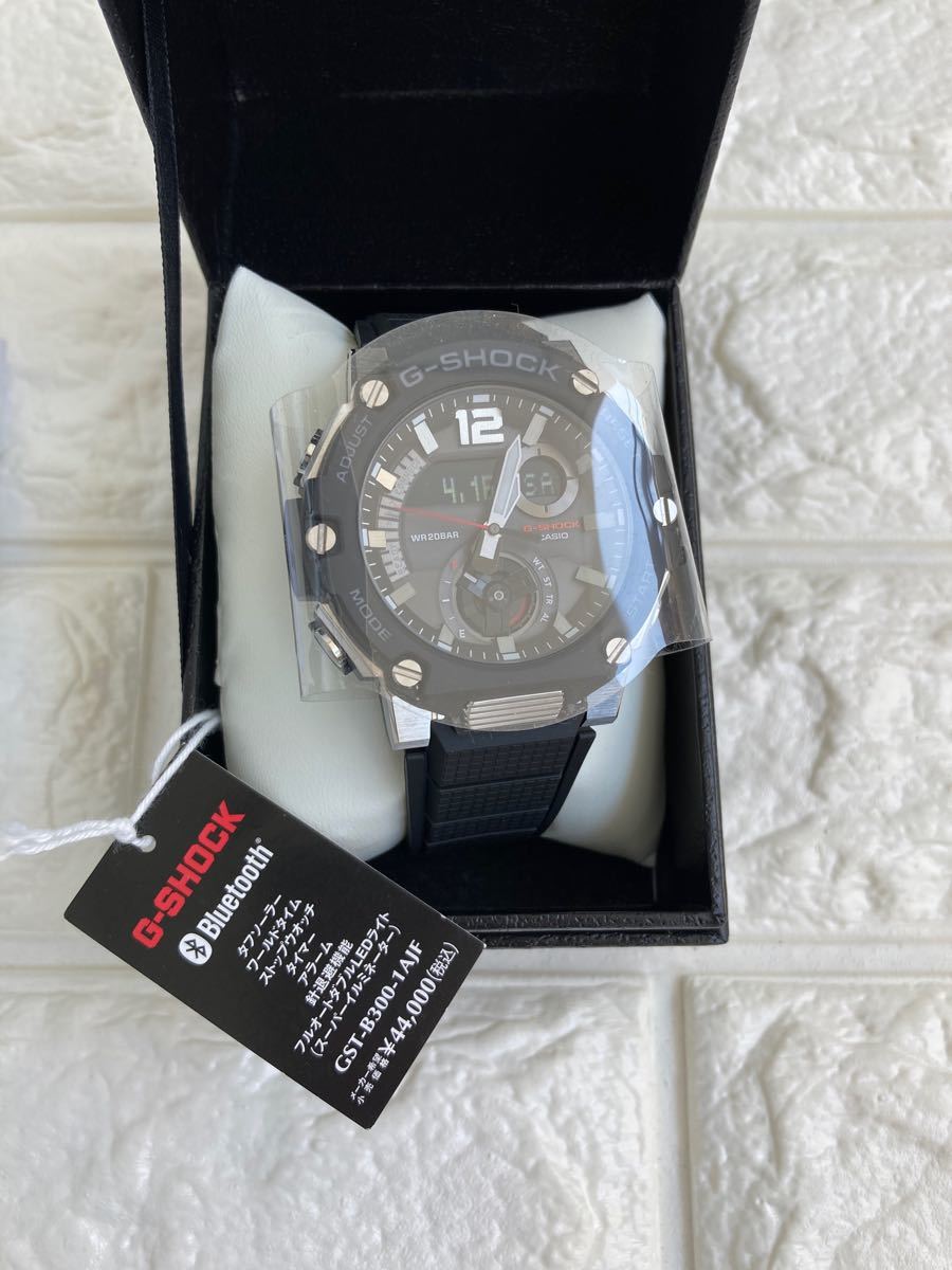 新品未使用 カシオ G-SHOCK GST-B300-1AJF メンズ メンズ腕時計 カシオ