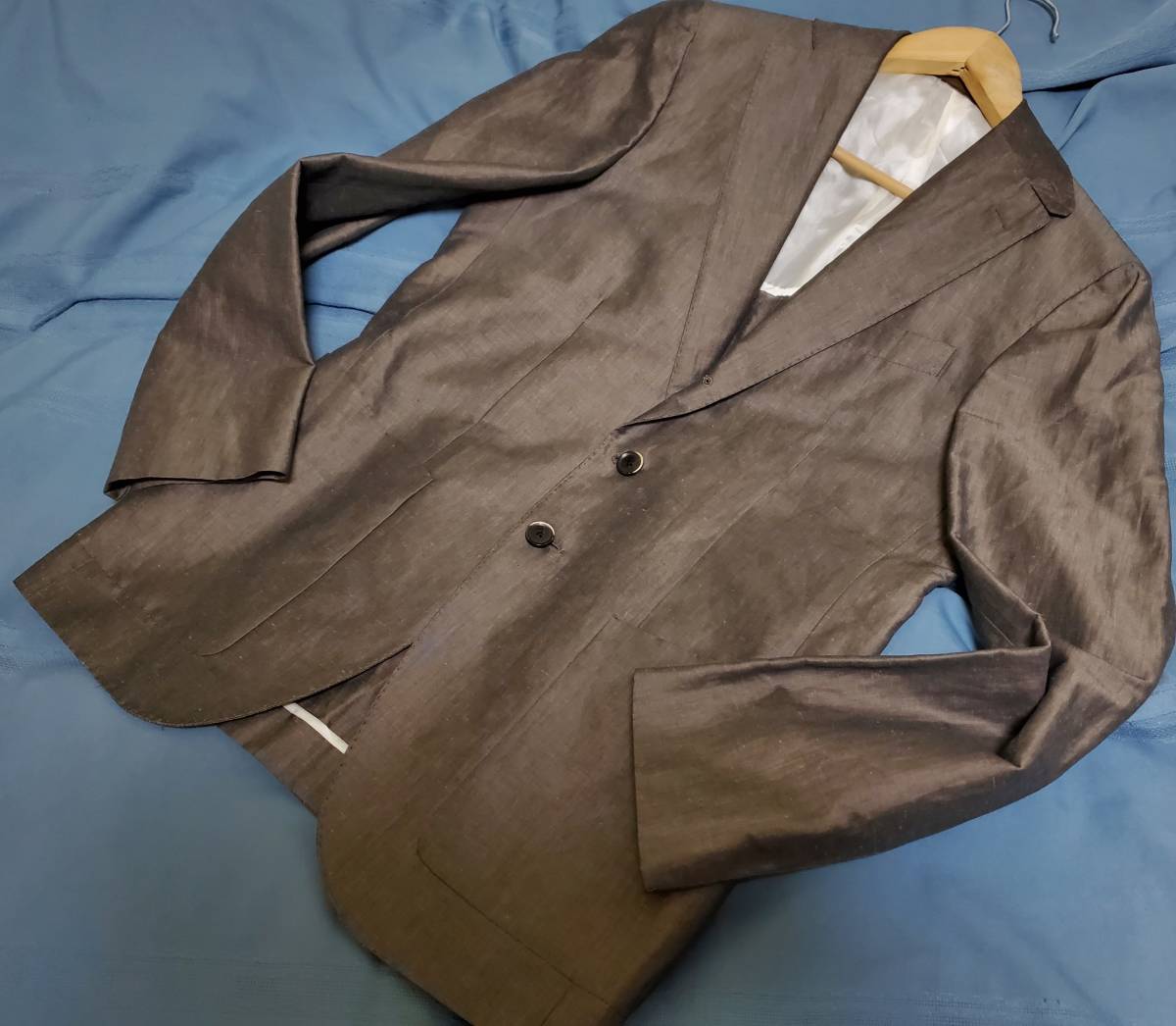 極美品 CARUSO 高級紳士 イタリア製 ウール 段返り テーラードジャケット 極美品 CARUSO 高級紳士 イタリア製 ウール 段返り テーラード