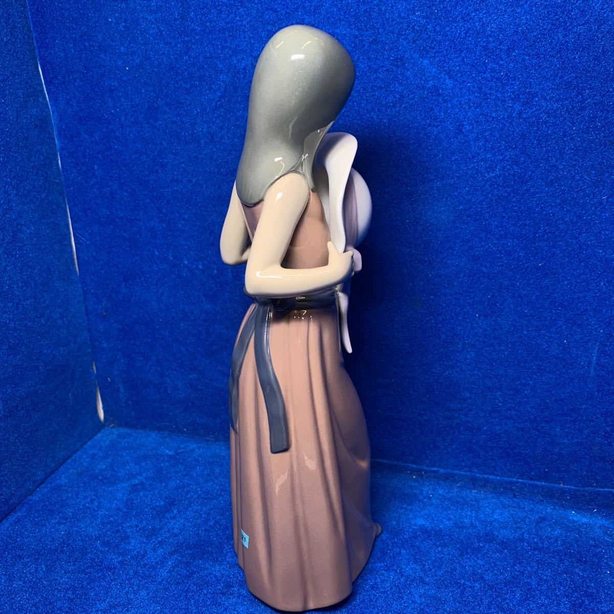 ★状態良好 Lladro リヤドロ 5007 シャイな少女 陶器 人形 メイドイン スペイン 送料800円_画像4