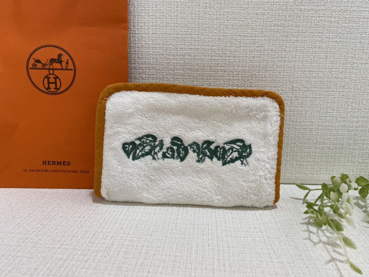 レア♪可愛い☆HERMESエルメス葉っぱ柄刺繍入りパイル地ポーチミニバッグタオル地コスメポーチ小物入れカードケーススマホケース携帯ケース