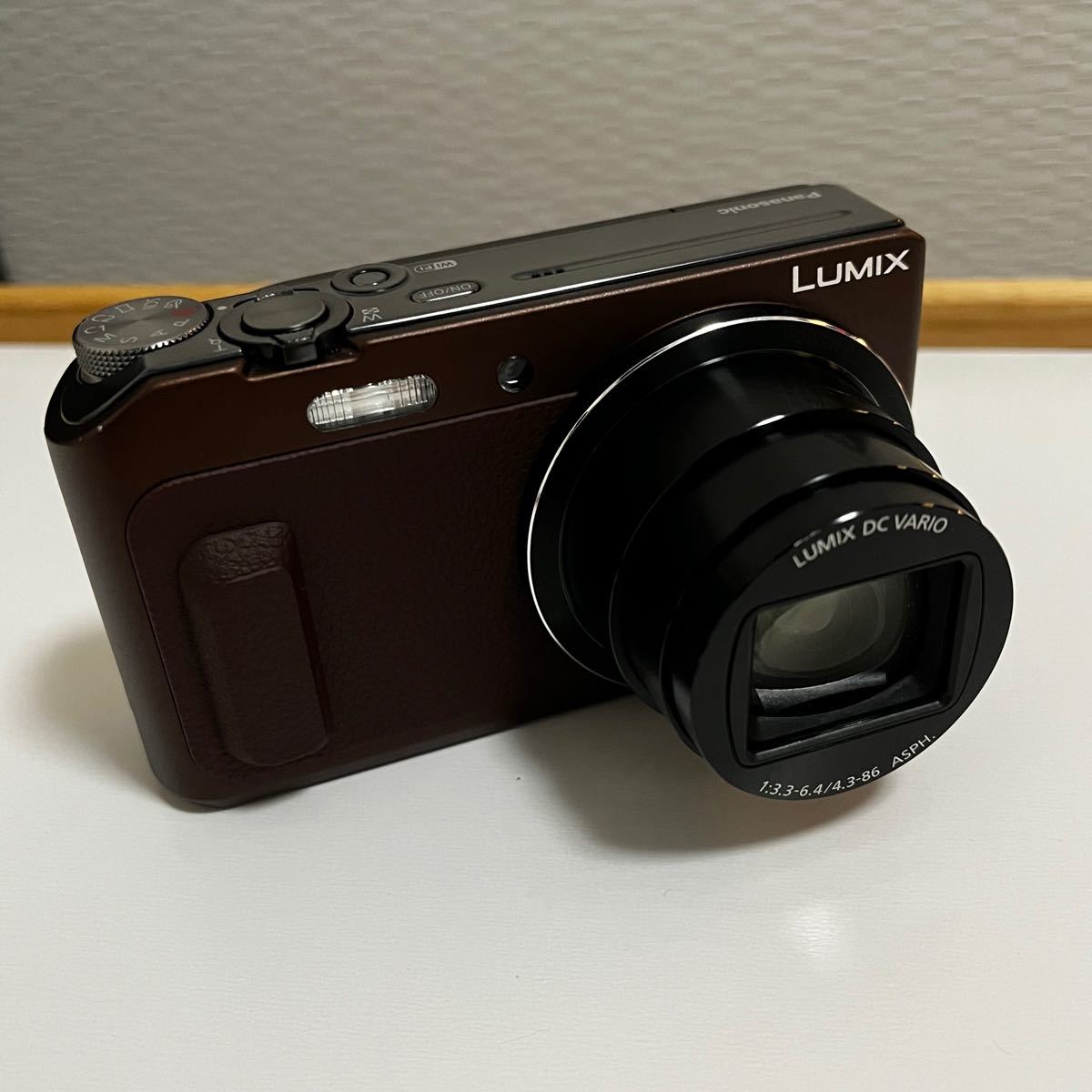 Panasonic LUMIX DMC-TZ57-T 自撮りカメラ 180度回転液晶 Panasonic LUMIX DMC-TZ57-T 自撮りカメラ 180度回転液晶