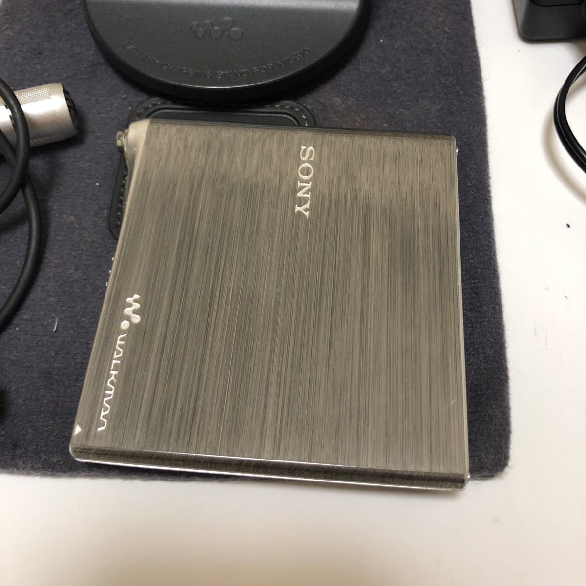 【ジャンク】SONY MD WALKMAN MZ-E10 MDプレーヤー・MDウォークマン_画像2