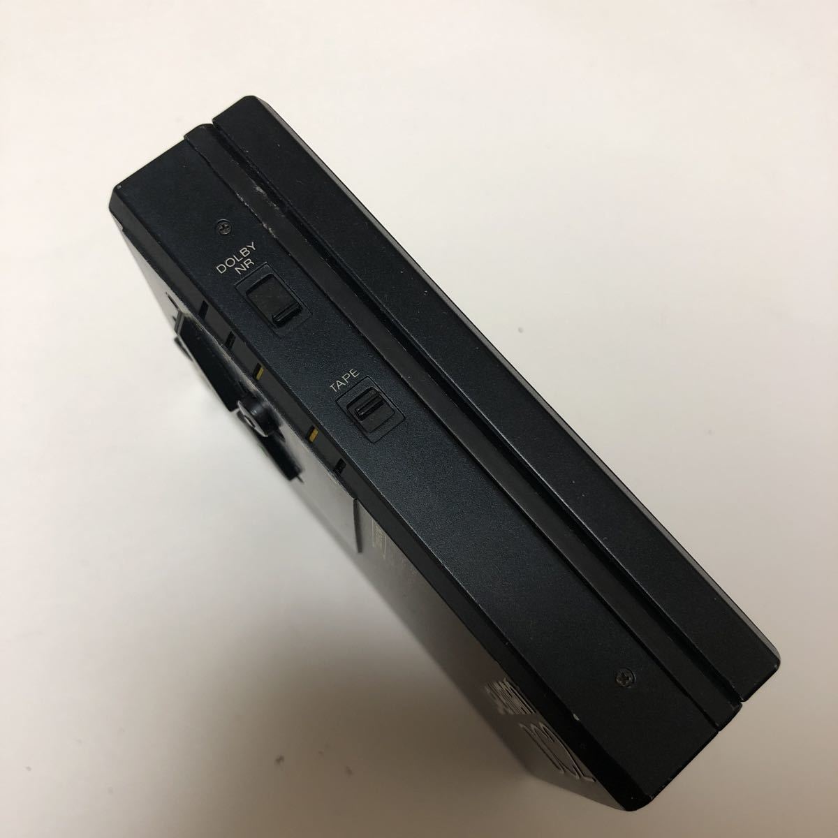 【ジャンク】SONY ソニー カセットプレーヤー Walkman WM-DC2 _画像3