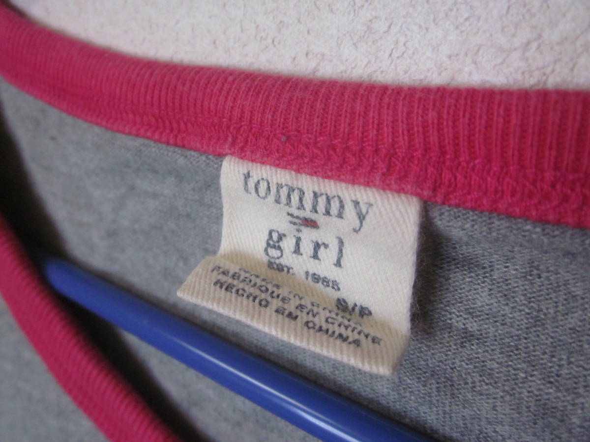 TOMMY GIRL　トミーヒルフィガージャパン　ロンＴ　長袖Ｔシャツ　レディースＳ　エンブロイ　刺しゅう　布ワッペン　3667_画像3